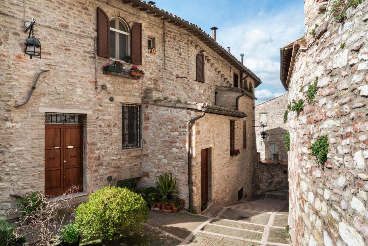 Casa Clara Appartamenti Asís Exterior foto